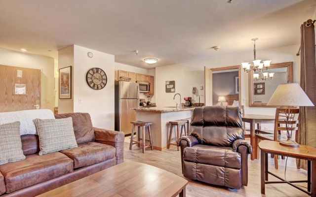 Deluxe Apartment