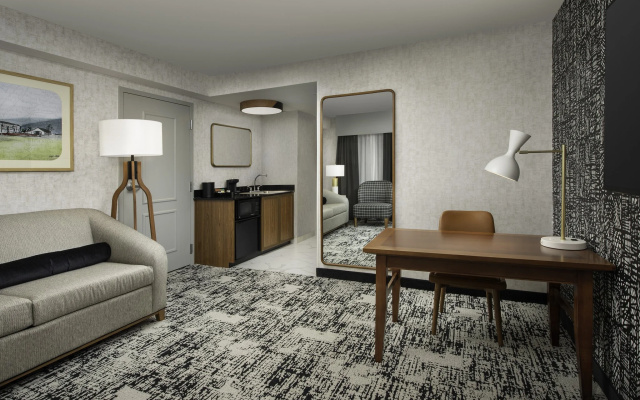 Premium Quadruple Suite