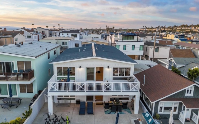 5 Bedrooms Cottage with balcony