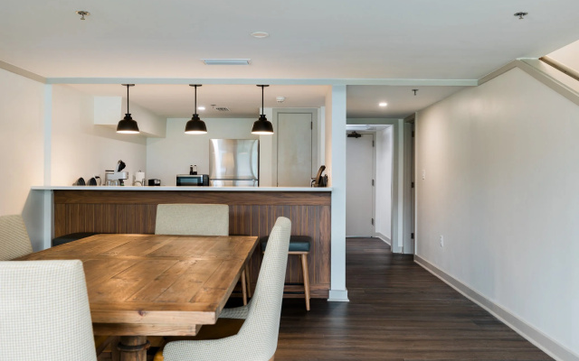 3 Bedrooms Penthouse Suite