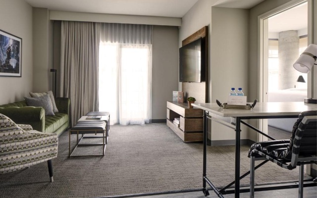 Suite