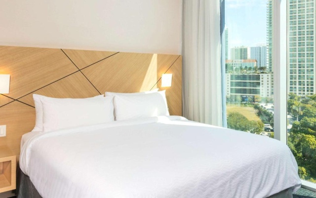 Superior City and Park View Double room