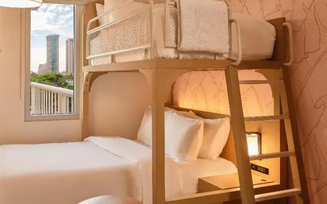 Standard Quadruple room with balcony