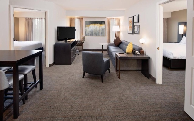 2 Bedrooms Double Suite