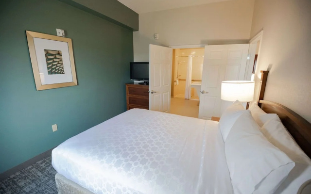 Sextuple Suite