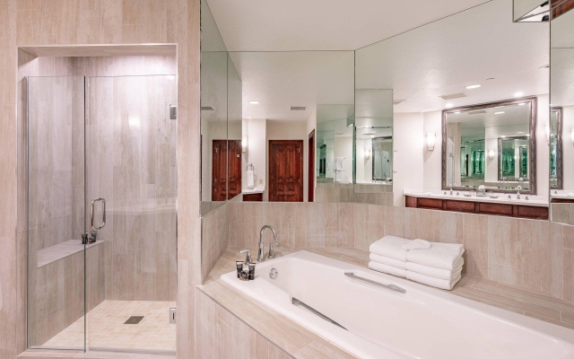 1 Bedroom Double Suite