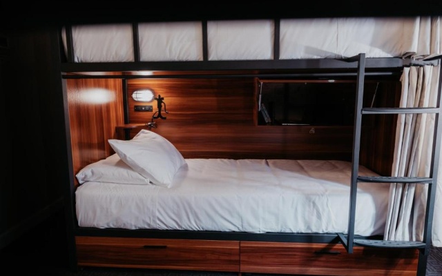 Bed in Dorm