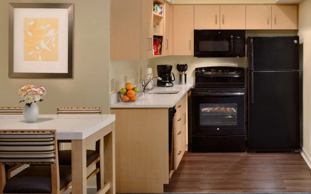 2 Bedrooms Double Suite