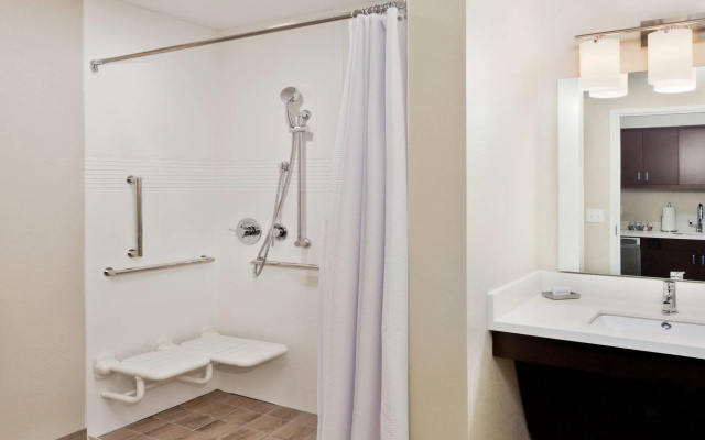 1 Bedroom Double Suite