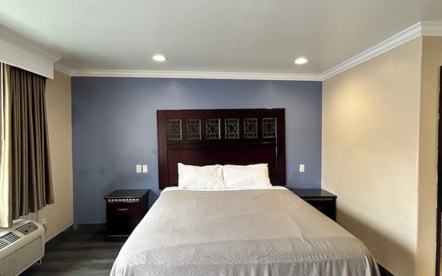 Economy room
