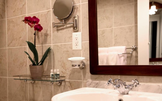1 Bedroom Double Suite