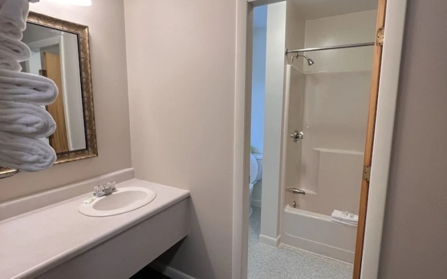 Deluxe Quadruple room