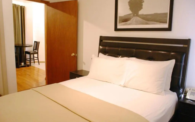 1 Bedroom Deluxe Suite