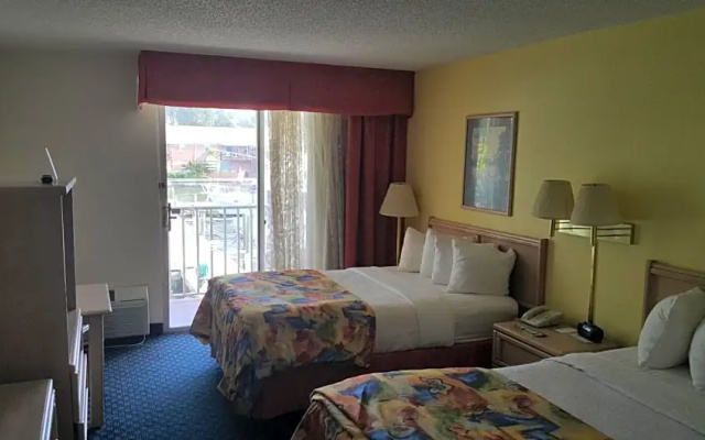 Standard Double room with water view