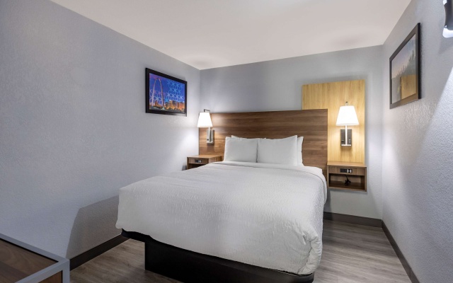 Double Separate Living Area | Suite