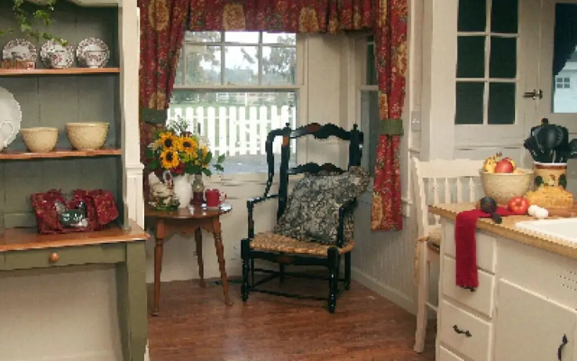 Standard Double Cottage