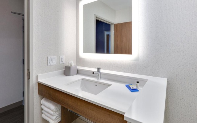 2 Bedrooms Suite