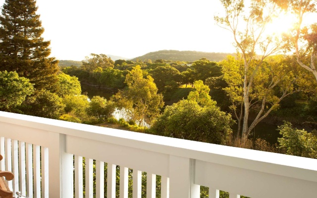 Luxury Double room with river view