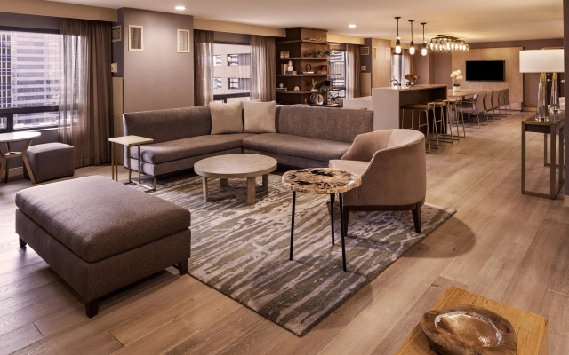 Presidential Suite