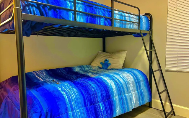 Bed in Dorm (female dorm)