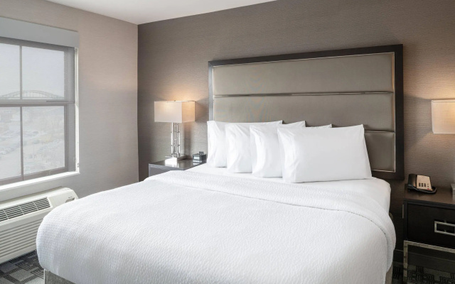1 Bedroom Double Suite