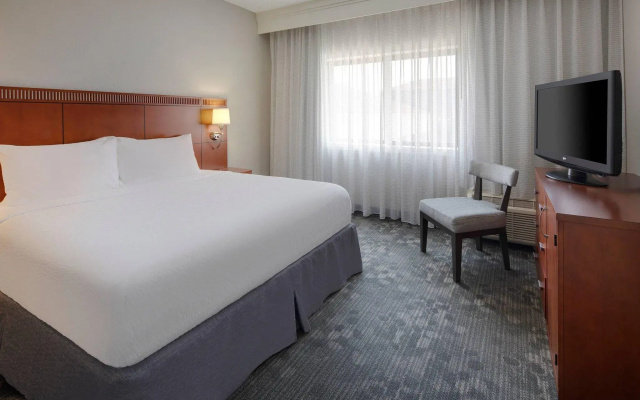 2 Bedrooms Double Suite