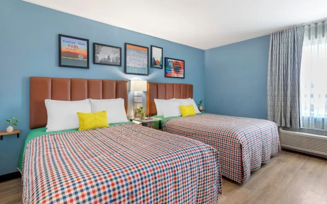 Quadruple Suite