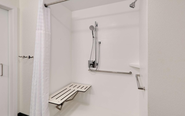 Premium Quadruple Suite