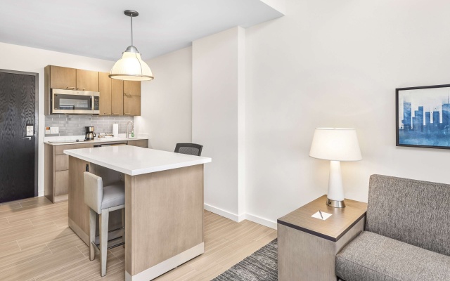 Double Suite