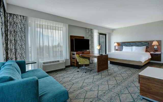 Standard room with balcony