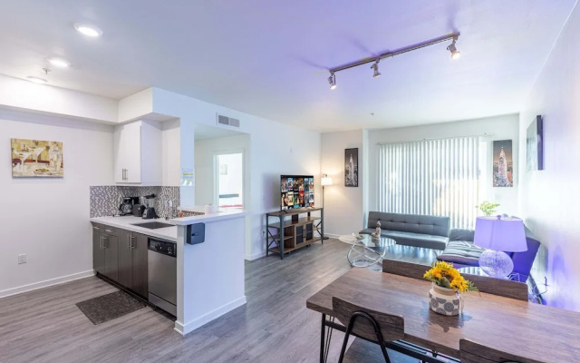 2 Bedrooms Apartment with balcony