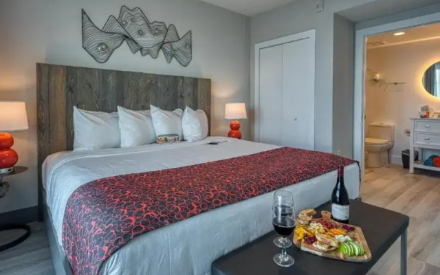 2 Bedrooms Suite with balcony