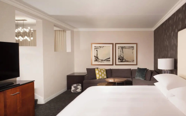 Double Suite