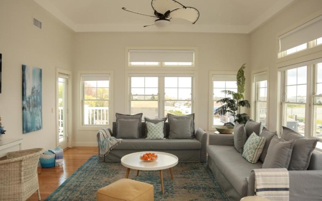 1 Bedroom Suite