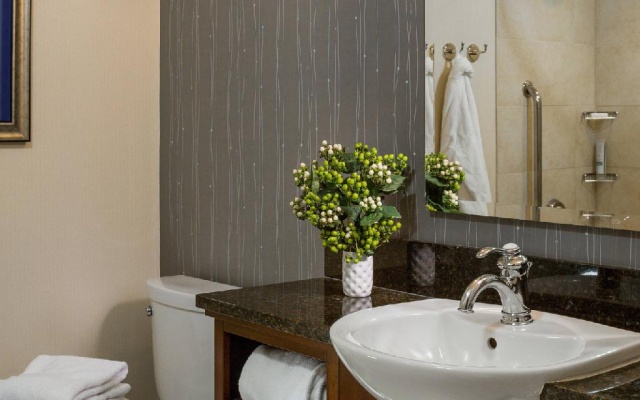 Standard Double room with city view