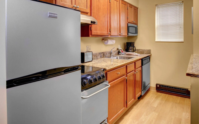 2 Bedrooms Quadruple Suite
