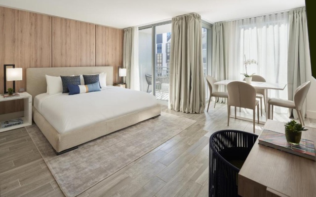 1 Bedroom Quadruple Suite with partial ocean view
