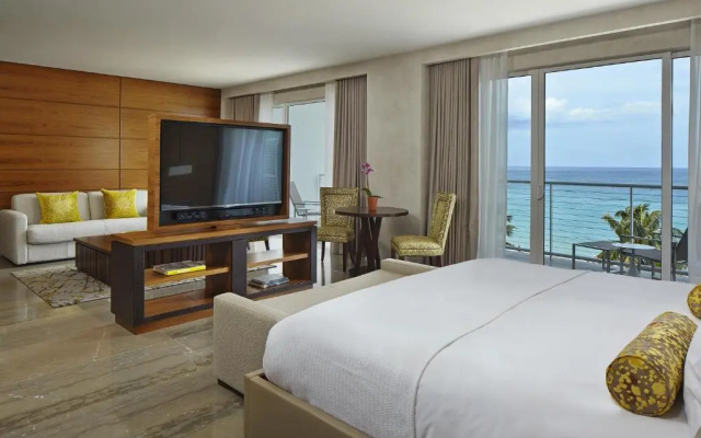 Standard Penthouse room with ocean view