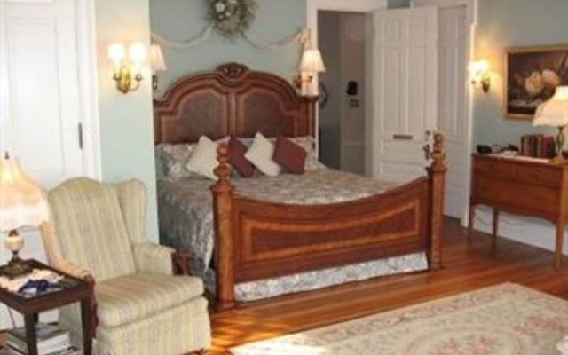 Deluxe Double Suite with balcony