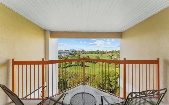 1 Bedroom Deluxe Penthouse room with balcony