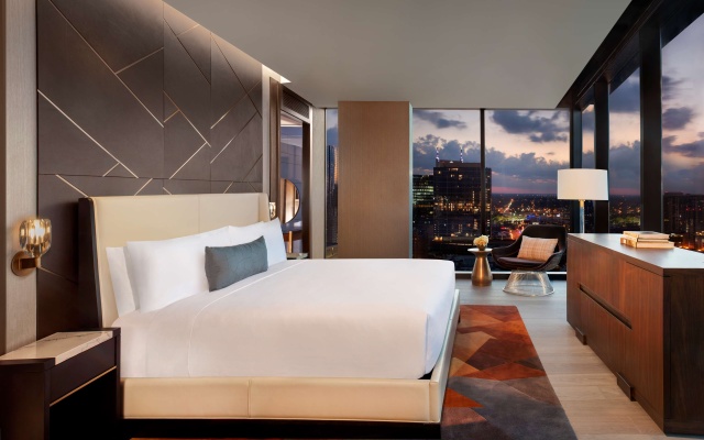 June Presidential Double Suite