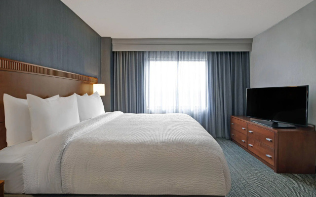 1 Bedroom Executive Double Suite