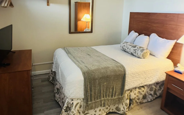 Standard Sextuple room with balcony and with ocean view
