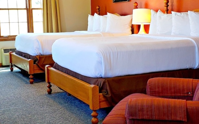 Standard Quadruple room with balcony
