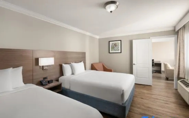 Twin Suite