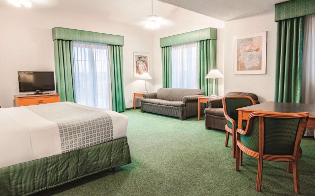 Double Suite