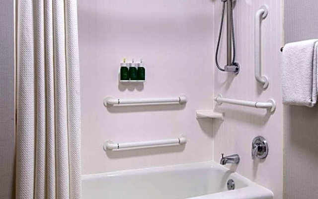 Deluxe Quadruple room with balcony and with courtyard view