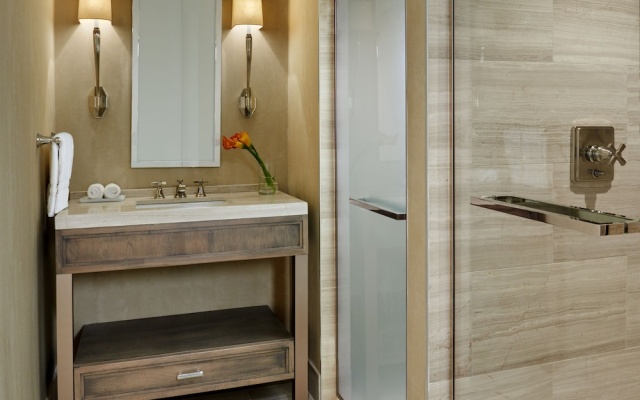 Premier Suite