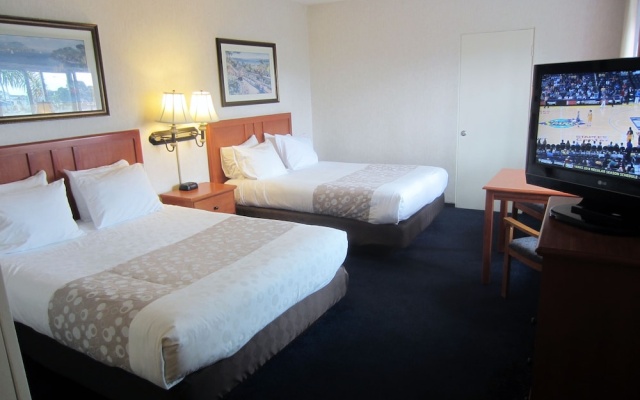 Deluxe Quadruple room