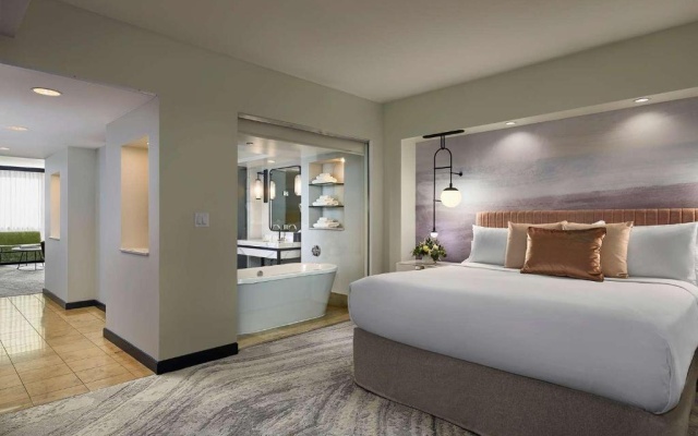 1 Bedroom Executive Double Suite